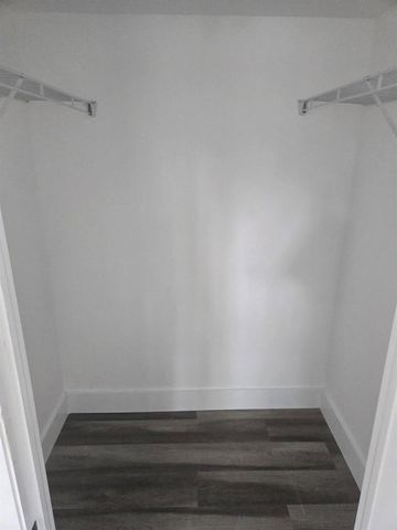 8305 Sunrise Lakes Boulevard 202, Sunrise, FL 33322