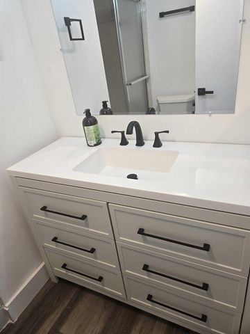 8305 Sunrise Lakes Boulevard 202, Sunrise, FL 33322