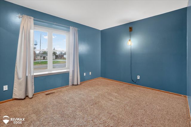 11031 Walker Street, Grand Blanc, MI 48439