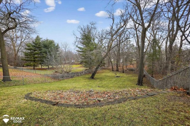 11031 Walker Street, Grand Blanc, MI 48439