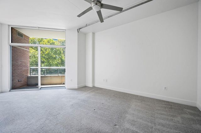 1901 Post Oak Boulevard 306, Houston, TX 77056