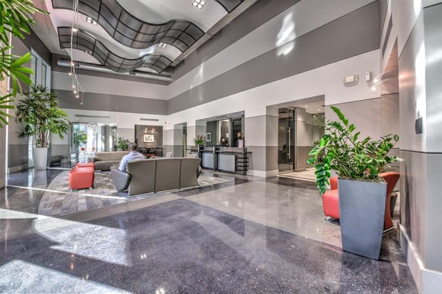 1901 Post Oak Boulevard 306, Houston, TX 77056