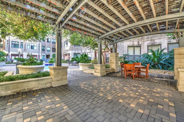 1901 Post Oak Boulevard 306, Houston, TX 77056