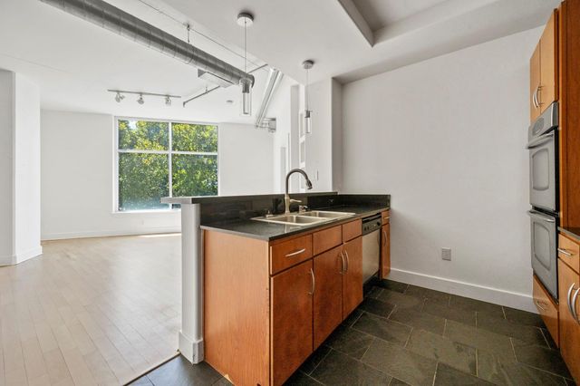 1901 Post Oak Boulevard 306, Houston, TX 77056