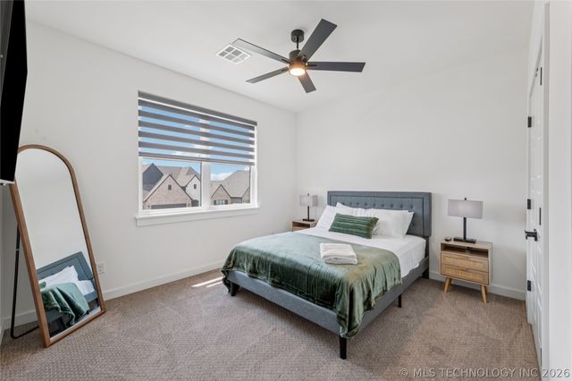 5813 E 126th Place S, Bixby, OK 74008