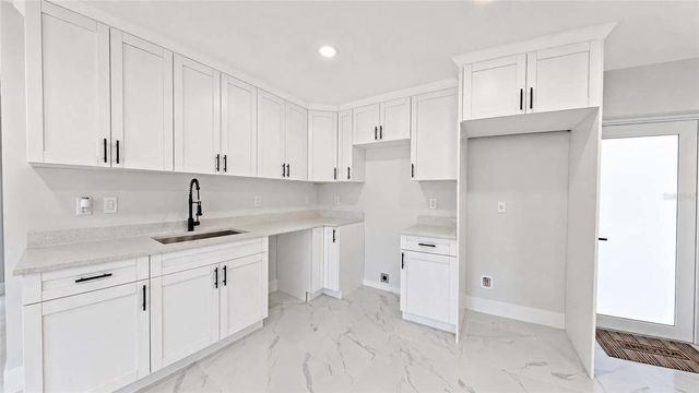 1120 RAVENSWOOD STREET E, Lehigh Acres, FL 33974