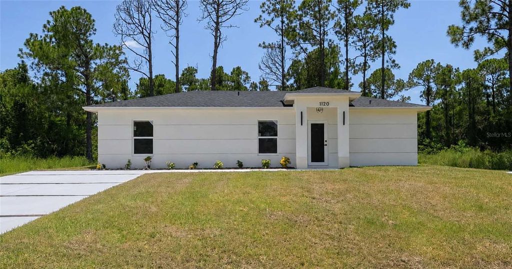 1120 RAVENSWOOD STREET E, Lehigh Acres, FL 33974