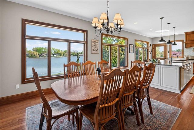 404 Sunset Court, Marshall, WI 53559
