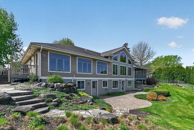 404 Sunset Court, Marshall, WI 53559