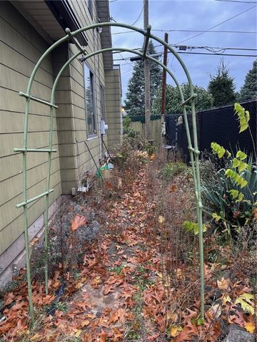 282 Winchester Street, Rochester, NY 14615