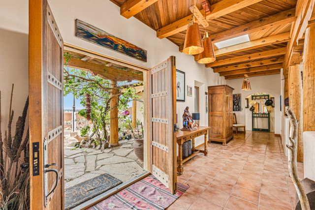 60 Bonanza Trail, Santa Fe, NM 87508