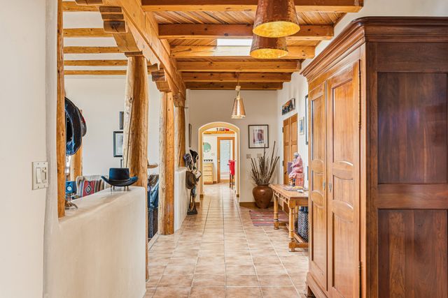60 Bonanza Trail, Santa Fe, NM 87508