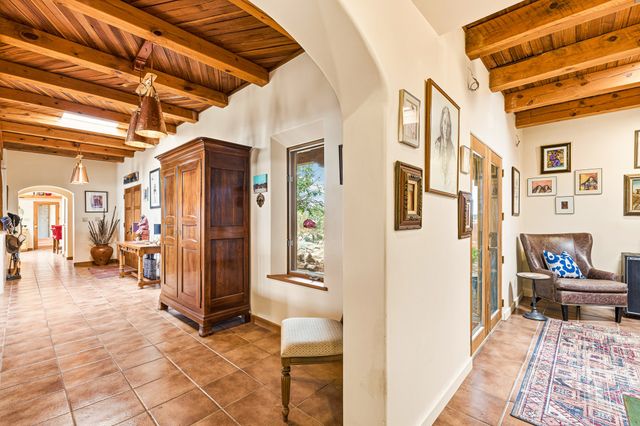 60 Bonanza Trail, Santa Fe, NM 87508