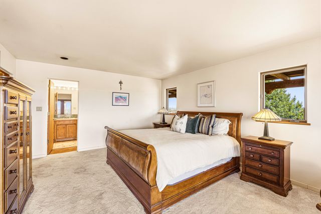 60 Bonanza Trail, Santa Fe, NM 87508