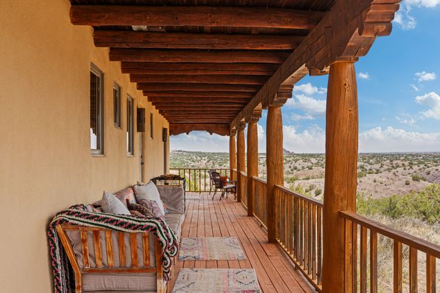 60 Bonanza Trail, Santa Fe, NM 87508
