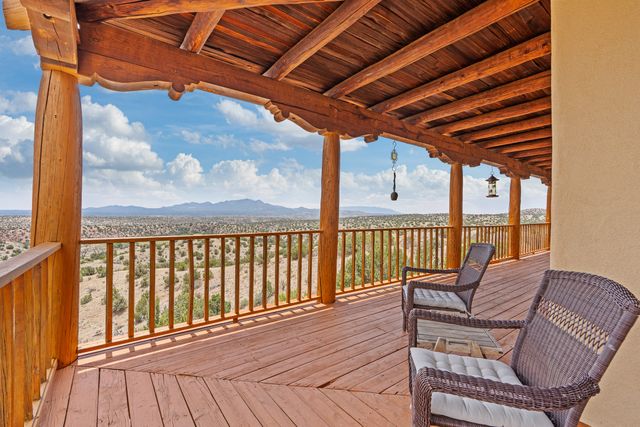 60 Bonanza Trail, Santa Fe, NM 87508