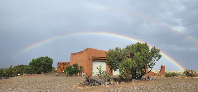 60 Bonanza Trail, Santa Fe, NM 87508