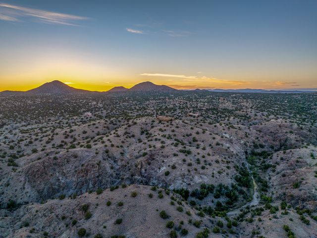 60 Bonanza Trail, Santa Fe, NM 87508