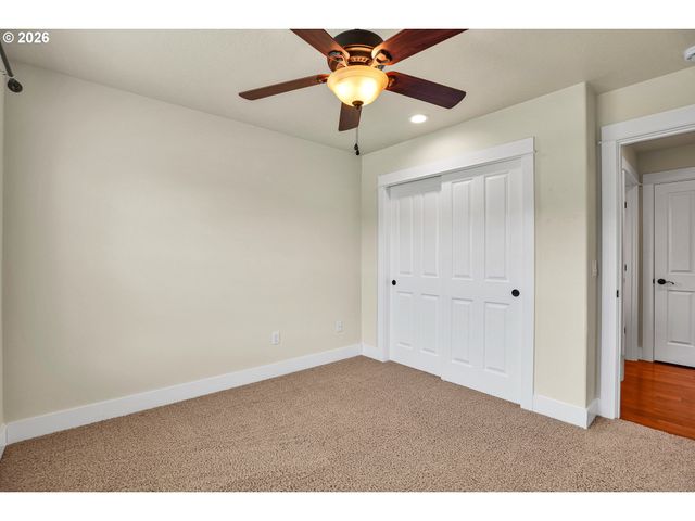 2624 Ne 55th Pl, Lincoln City, OR 97367