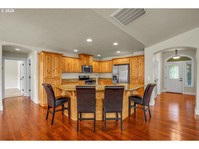 2624 Ne 55th Pl, Lincoln City, OR 97367