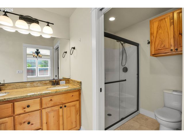 2624 Ne 55th Pl, Lincoln City, OR 97367