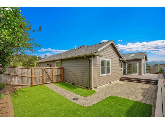 2624 Ne 55th Pl, Lincoln City, OR 97367