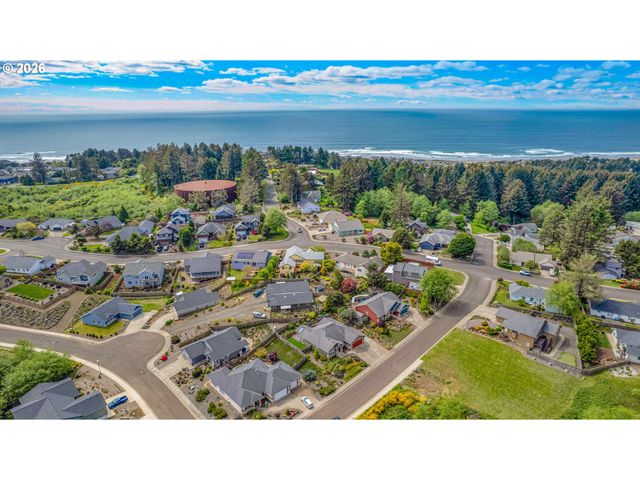 2624 Ne 55th Pl, Lincoln City, OR 97367