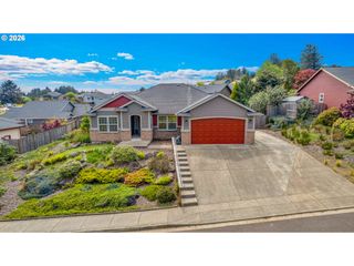 2624 Ne 55th Pl, Lincoln City, OR 97367