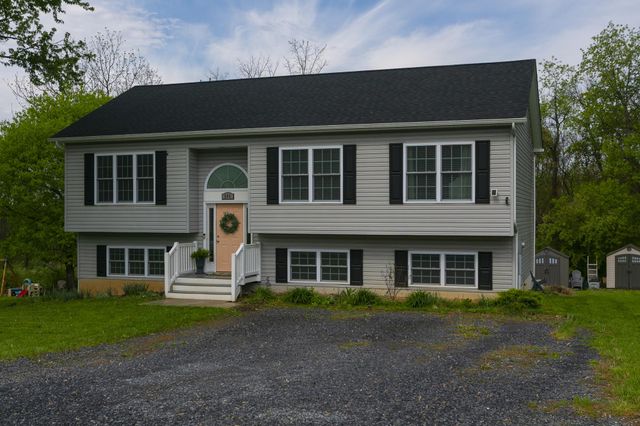 205 SANDPIPER, Shepherdstown, WV 25443