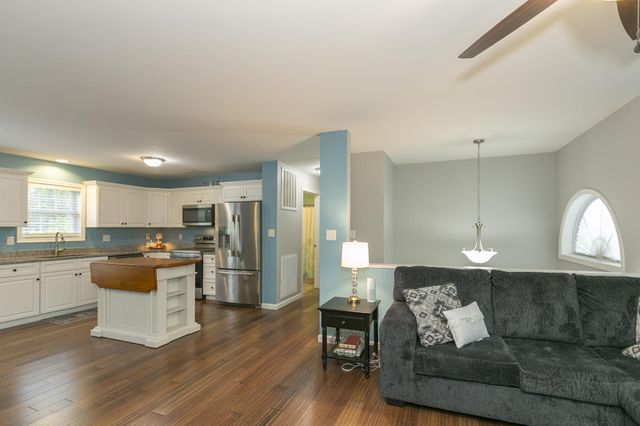 205 SANDPIPER, Shepherdstown, WV 25443