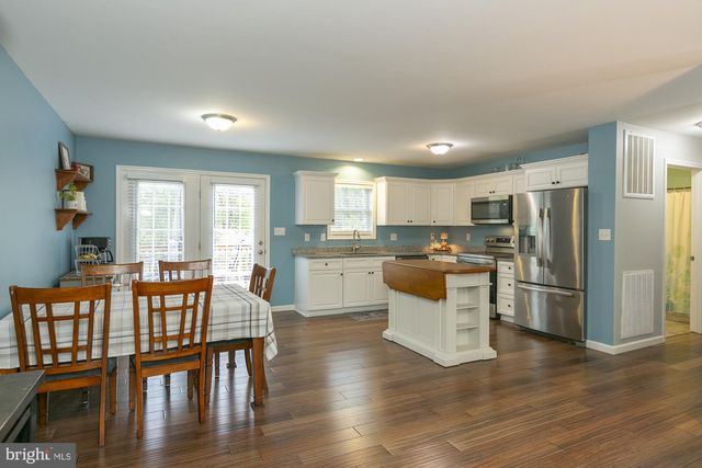 205 SANDPIPER, Shepherdstown, WV 25443