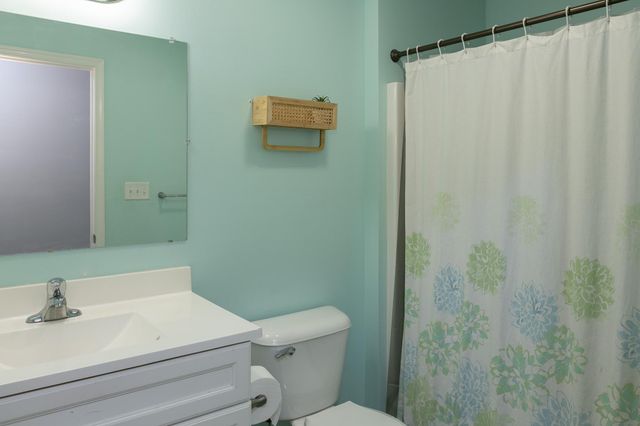 205 SANDPIPER, Shepherdstown, WV 25443