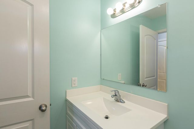 205 SANDPIPER, Shepherdstown, WV 25443