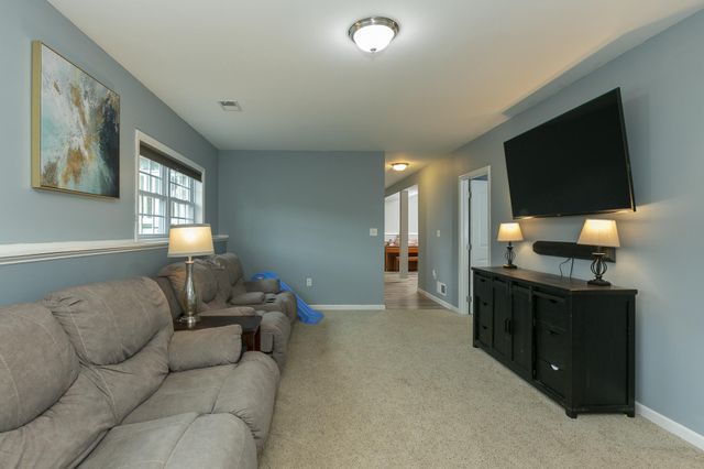 205 SANDPIPER, Shepherdstown, WV 25443