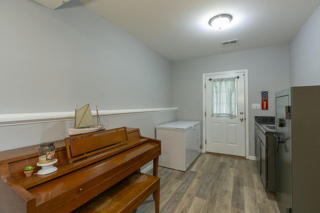 205 SANDPIPER, Shepherdstown, WV 25443