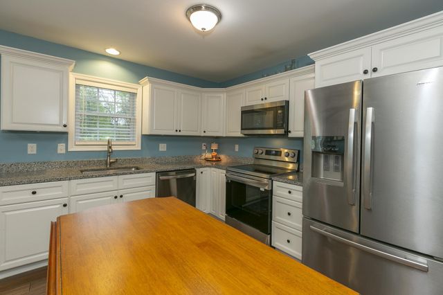 205 SANDPIPER, Shepherdstown, WV 25443