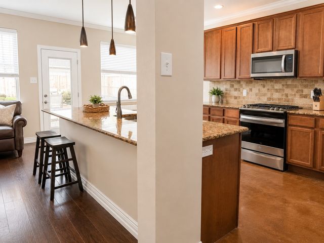 2317 Basswood Drive, Little Elm, TX 75068