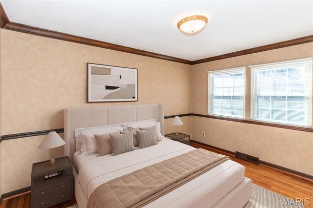 1031 Glenway Drive, St Louis, MO 63122