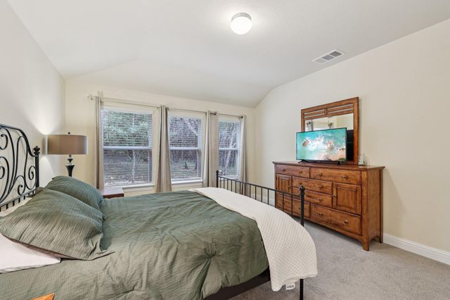 21709 Osage LN, Lago Vista, TX 78645