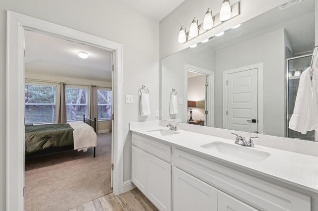 21709 Osage LN, Lago Vista, TX 78645