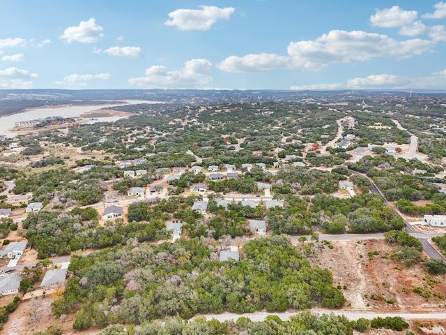 21709 Osage LN, Lago Vista, TX 78645