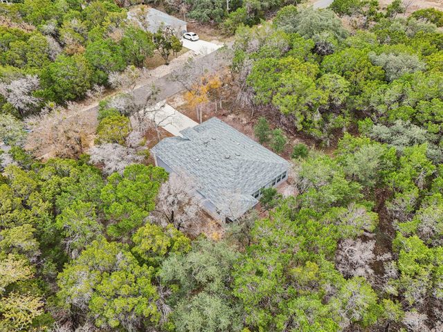 21709 Osage LN, Lago Vista, TX 78645