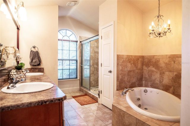 11774 NW 60TH DRIVE, Alachua, FL 32615