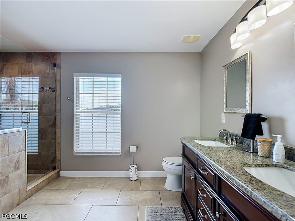 Image 31 of property listing at 3612 SW 8th CT, Cape Coral, FL 33914