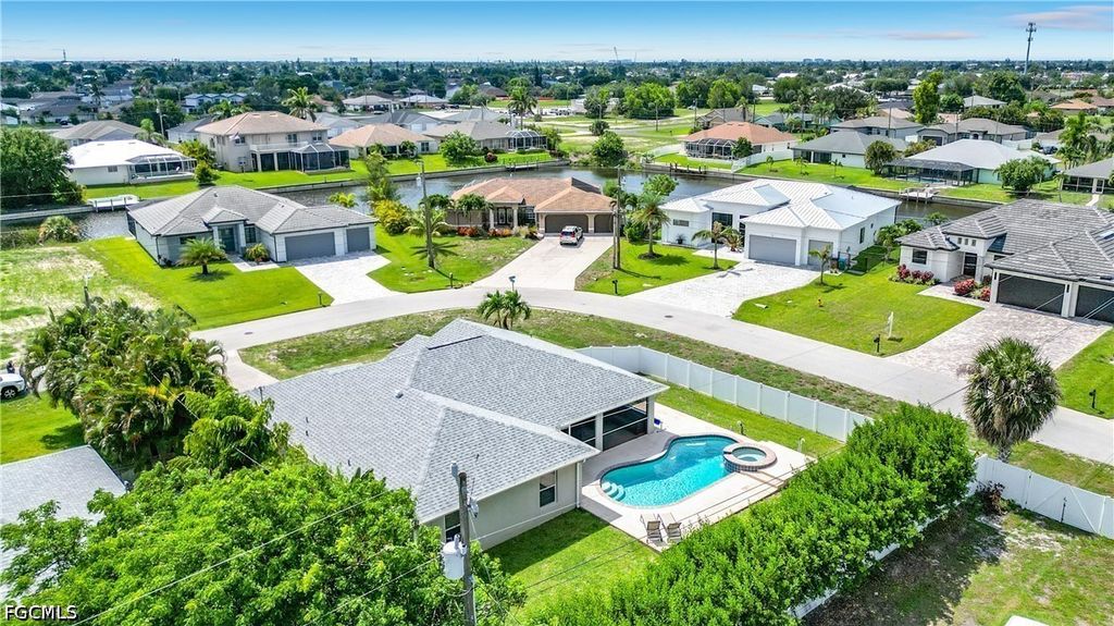 Image 46 of property listing at 3612 SW 8th CT, Cape Coral, FL 33914