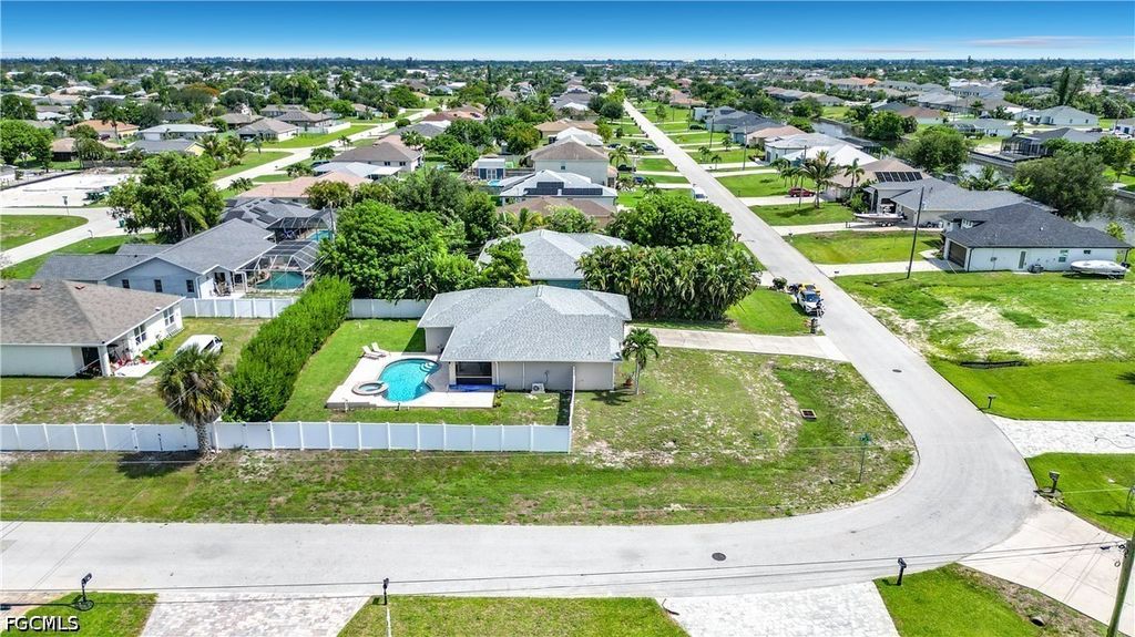 Image 47 of property listing at 3612 SW 8th CT, Cape Coral, FL 33914