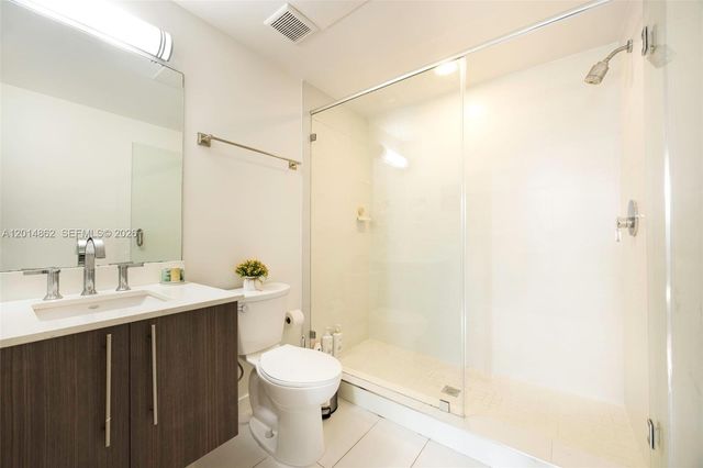 7825 NW 107th Ave 419, Doral, FL 33178