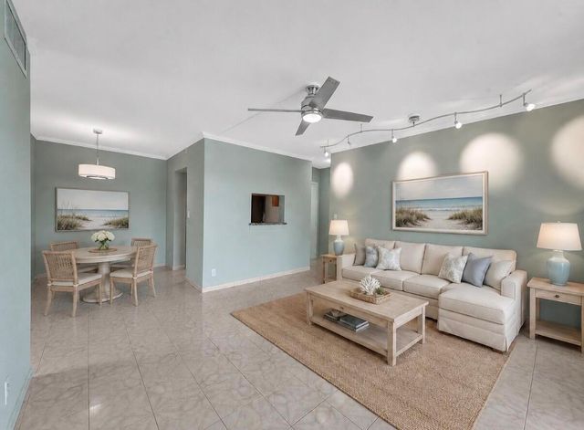 720 Bayshore Drive 504, Fort Lauderdale, FL 33304