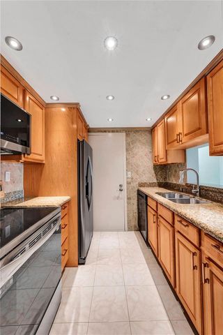 720 Bayshore Drive 504, Fort Lauderdale, FL 33304