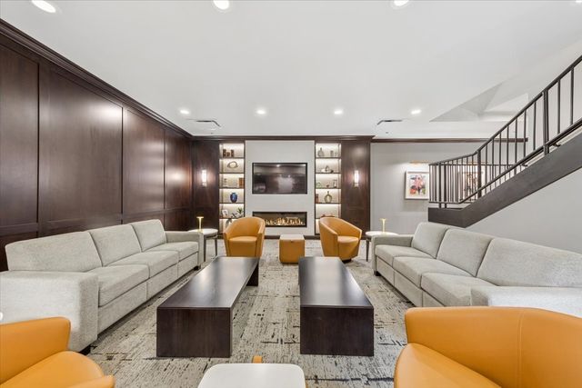 310 S Michigan Avenue 1512, Chicago, IL 60604